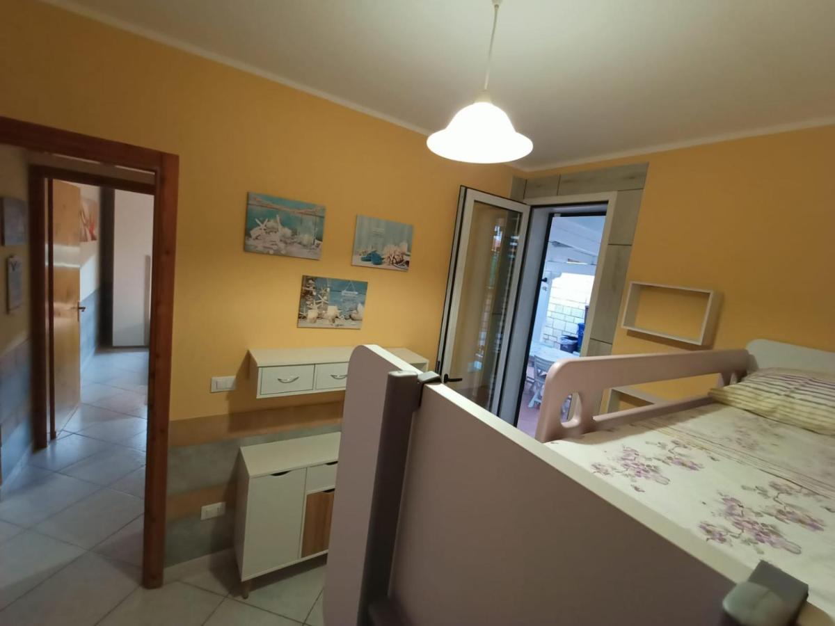 Villetta Poesia a 50 m dal mare con giardino e parking Torre dell'Orso Esterno foto