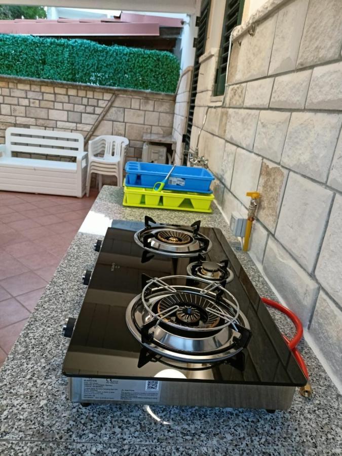 Villetta Poesia a 50 m dal mare con giardino e parking Torre dell'Orso Esterno foto